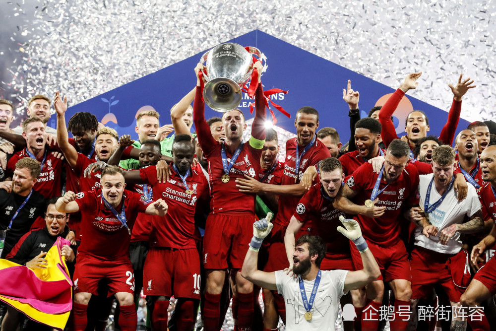 欢迎韩国访客来公司参观交流